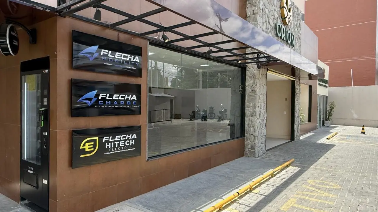 Fachada da Hitech Electric Flecha Petrolina em Petrolina